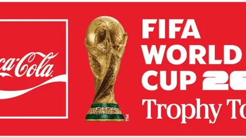 《湖人瞄准东詹强援！三大悍将交换老鹰，超神3D后卫场均20+4，加盟助力新赛季争霸》